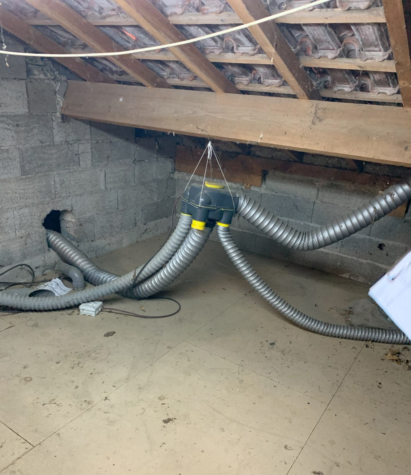 Gaine VMC non isolée